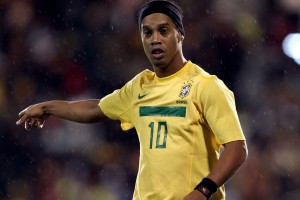 开云APP-卡马文加，当大场面先生遇见潘帕斯与红龙的宿命交响