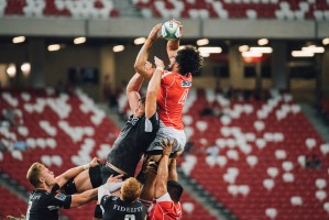 开云平台-范戴克一柱擎天，日本铁壁锁威尔士，当防守美学主宰绿茵