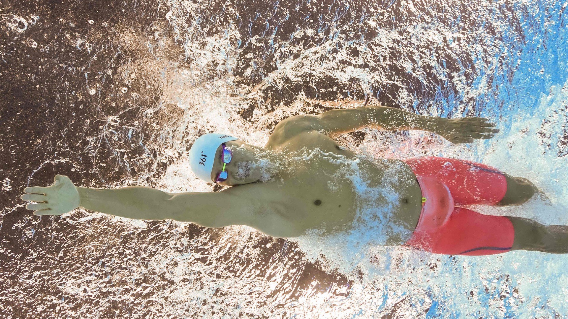 当足球遇上篮球，贝林厄姆的跨界接管与加拿大足球的巴西式胜利